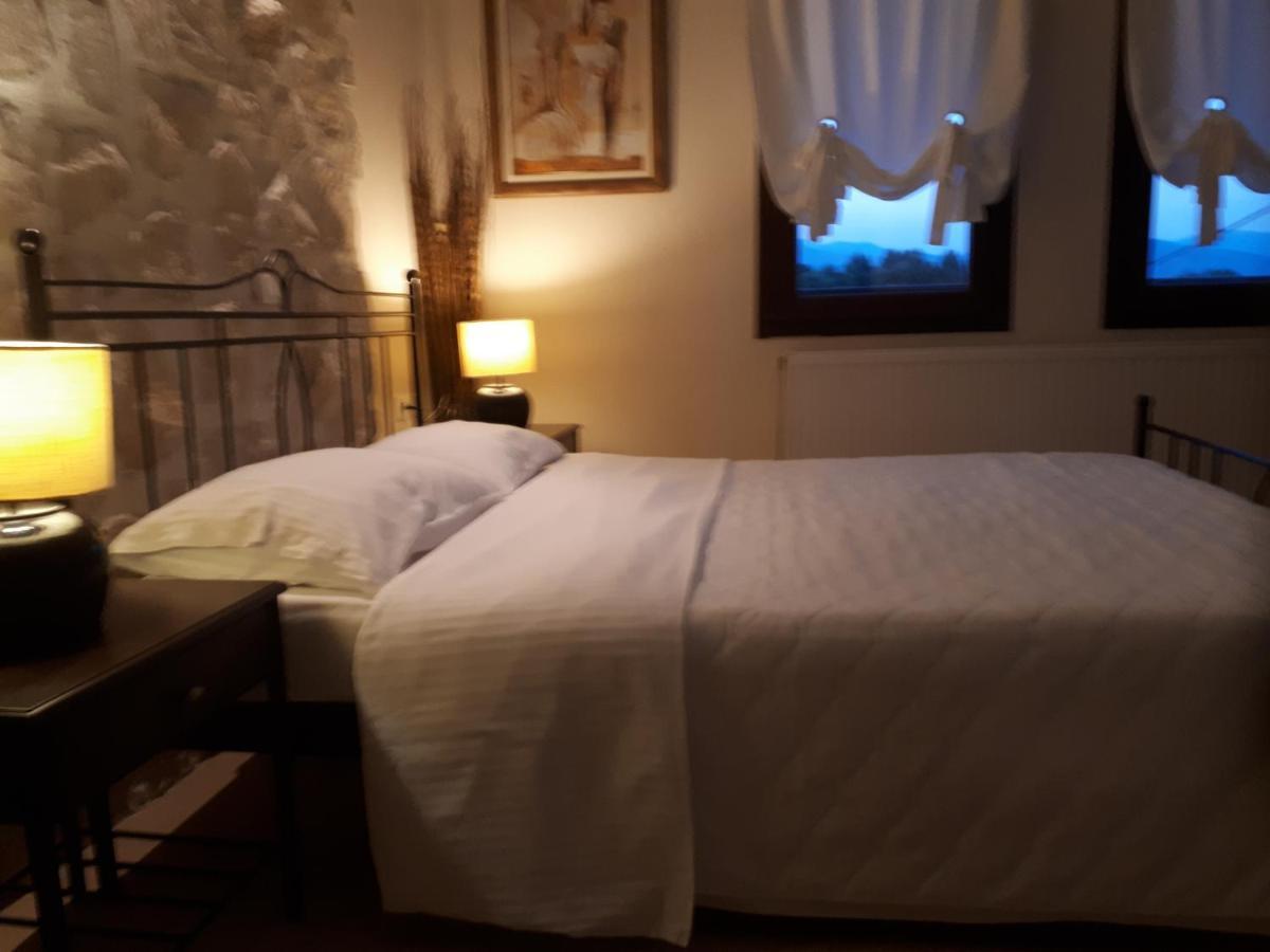Villa Del Lago Boutique Hotel Kastoria Ngoại thất bức ảnh