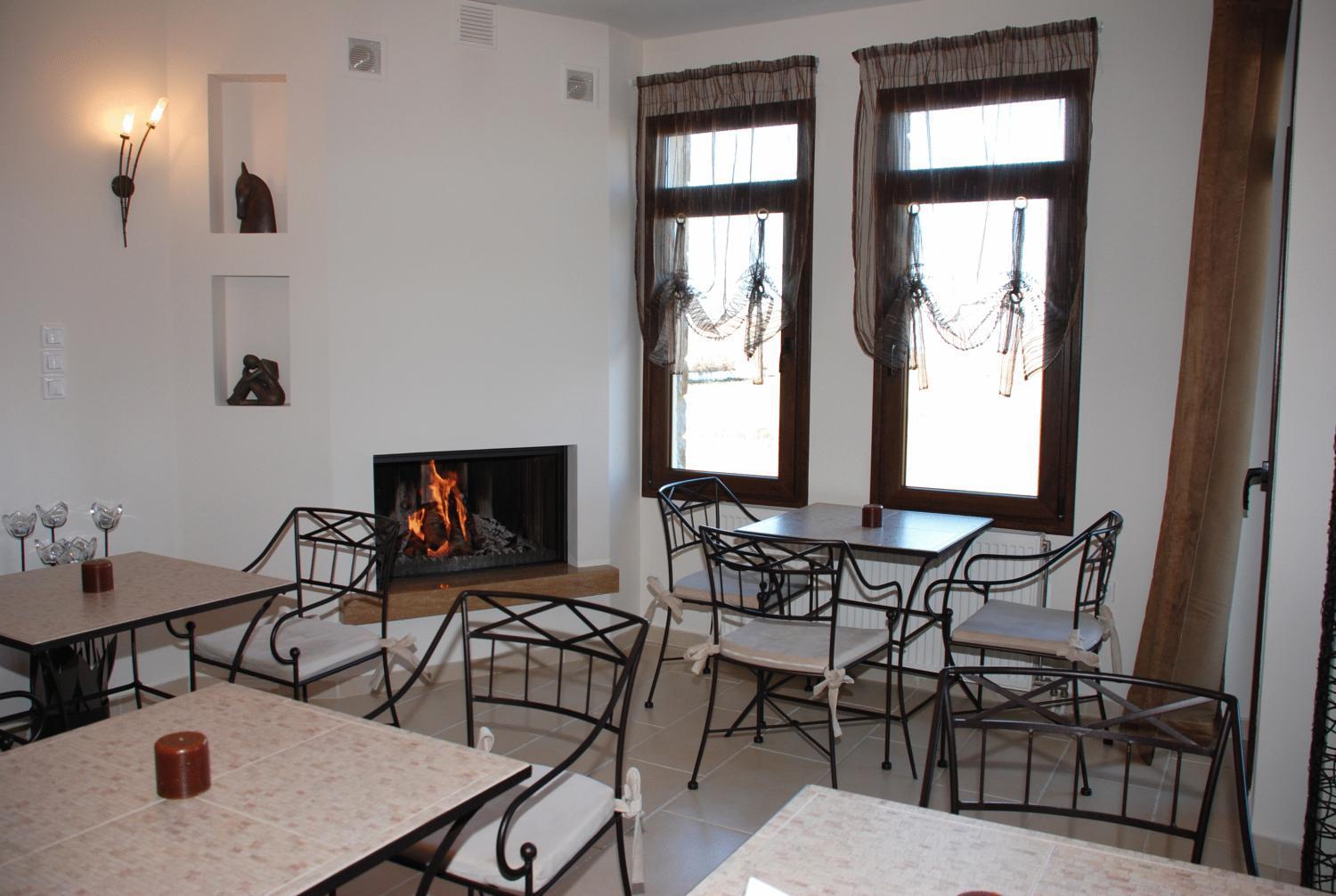 Villa Del Lago Boutique Hotel Kastoria Ngoại thất bức ảnh